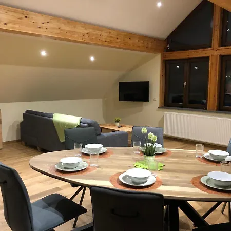 Waldhaus-vulkaneifel Lägenhet