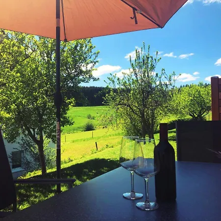 דירה Waldhaus-vulkaneifel קלברג